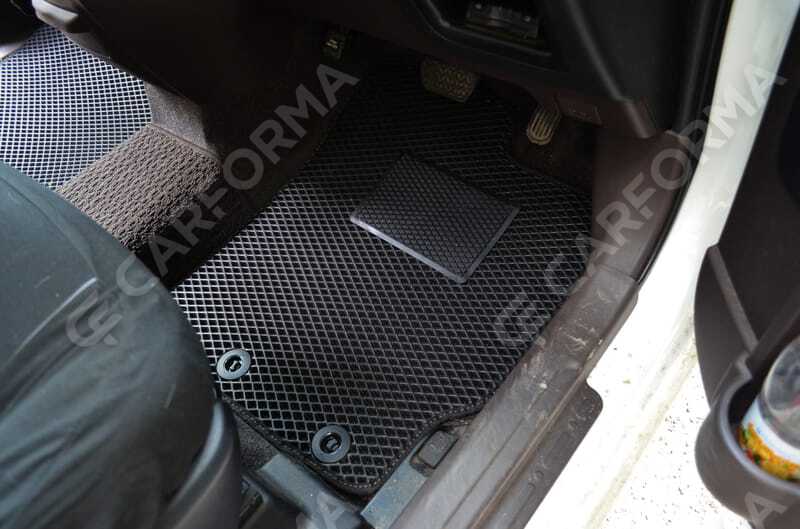 Ворсовые коврики на Toyota Porte II 2012&nbsp;-&nbsp;2020 в Стерлитамаке