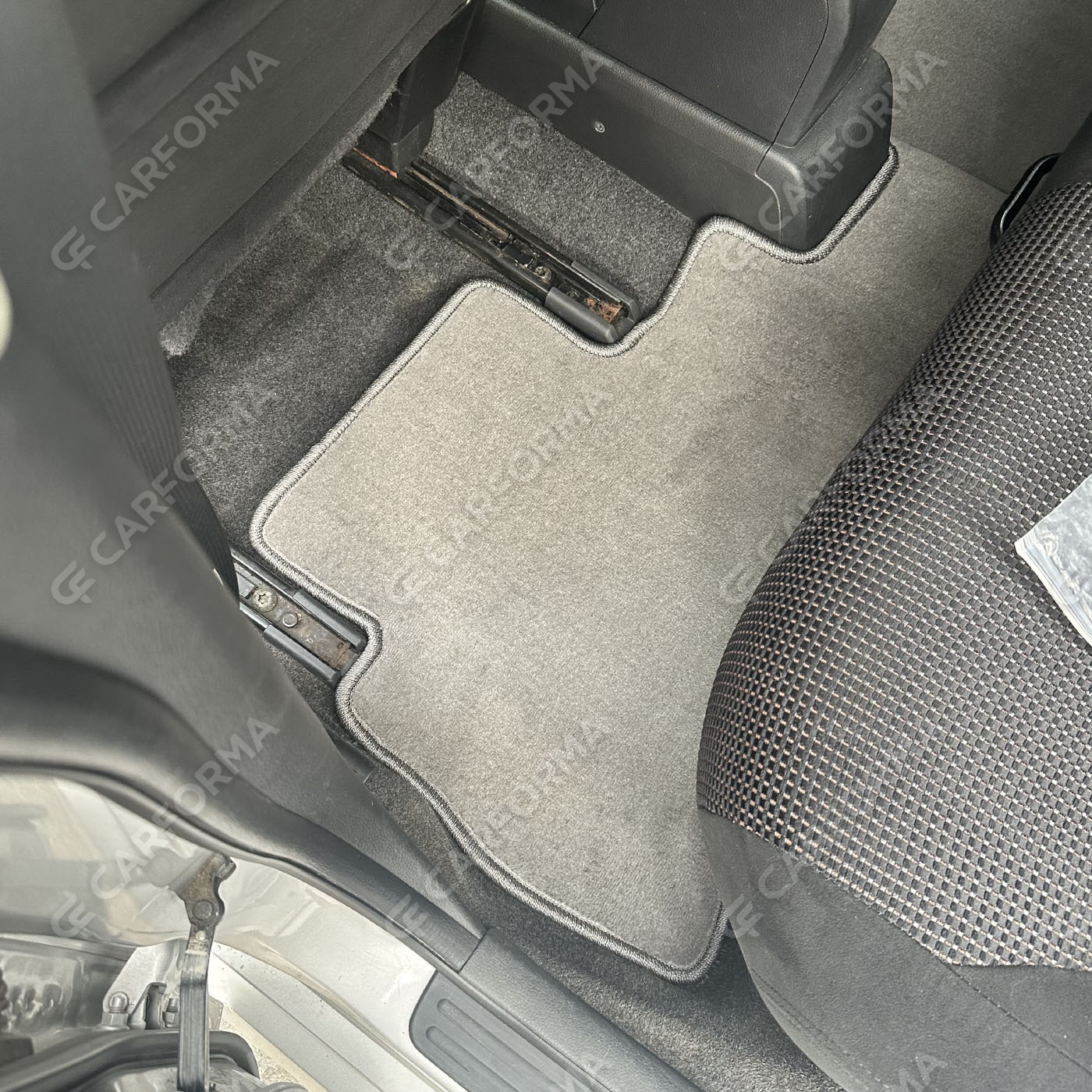 Ворсовые коврики на Nissan Tiida (C11) 2004&nbsp;-&nbsp;2014 в Стерлитамаке