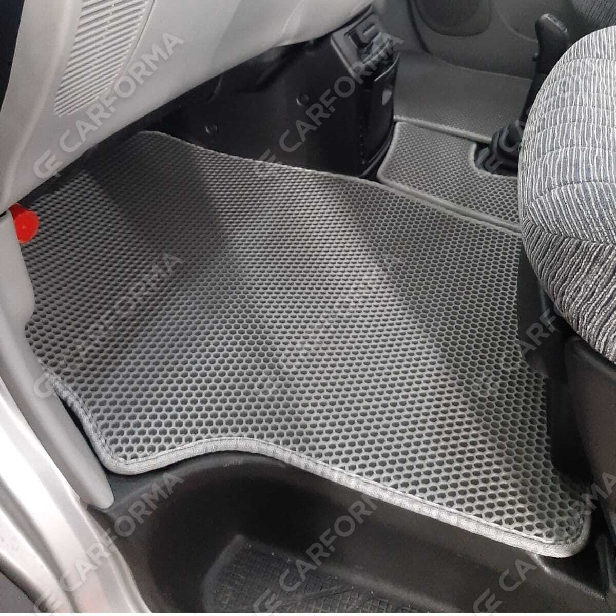 Коврики на Mitsubishi Delica 4 1994&nbsp;-&nbsp;2007 в Стерлитамаке