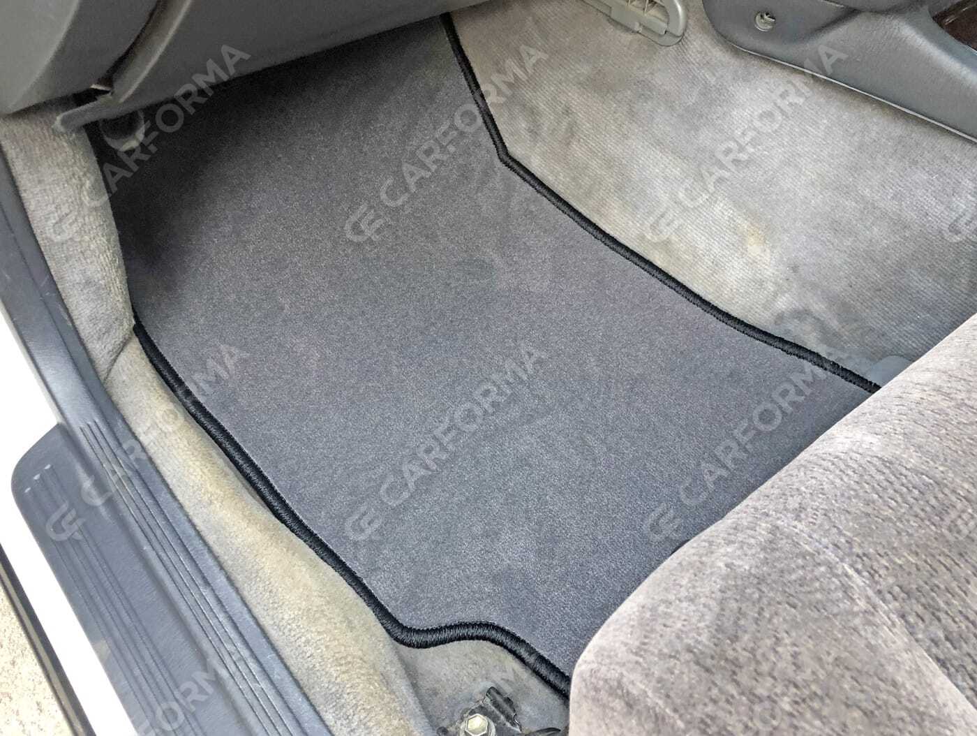 Ворсовые коврики на Toyota Crown (S140) 1991&nbsp;-&nbsp;1995 в Стерлитамаке