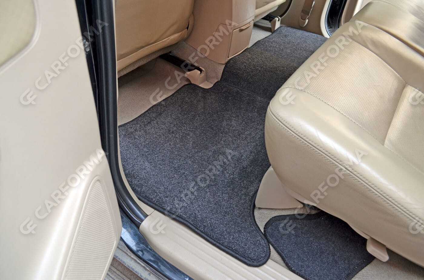 Ворсовые коврики на Toyota Fortuner I 2004&nbsp;-&nbsp;2015 в Стерлитамаке