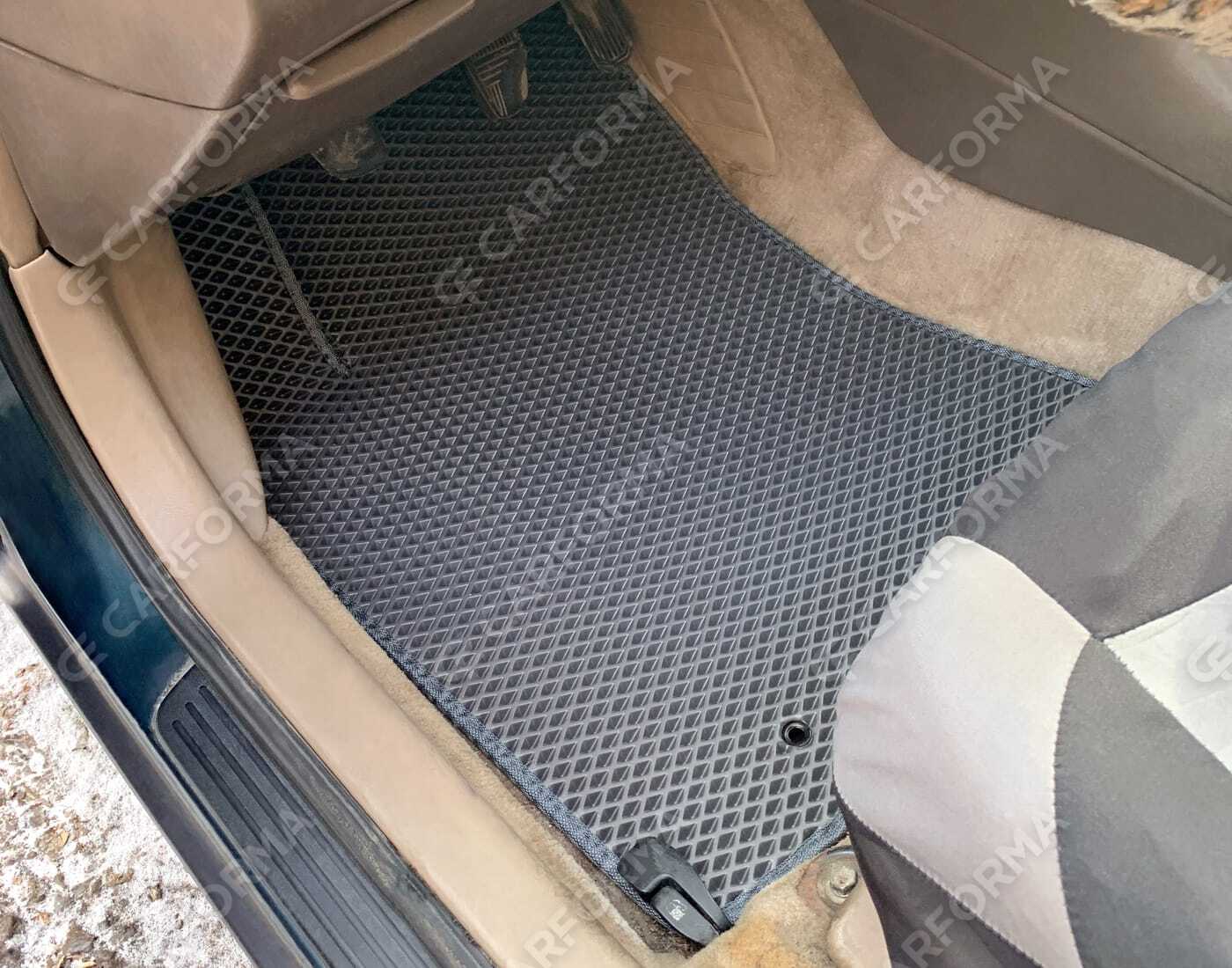 Коврики на Toyota Camry (XV20) 1996&nbsp;-&nbsp;2001 в Стерлитамаке
