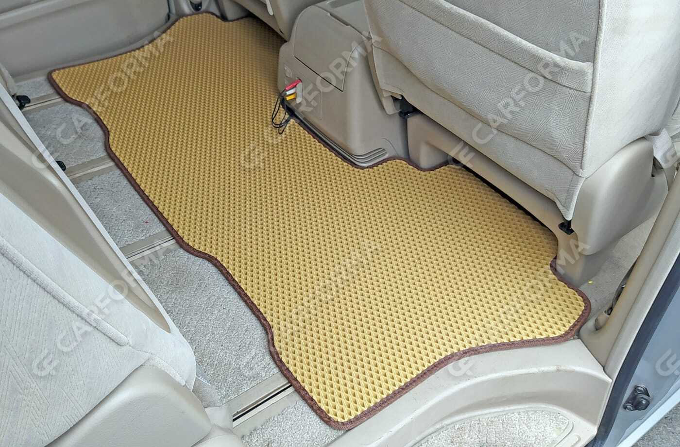 Ворсовые коврики на Toyota Alphard (H10) 2002&nbsp;-&nbsp;2008 в Стерлитамаке