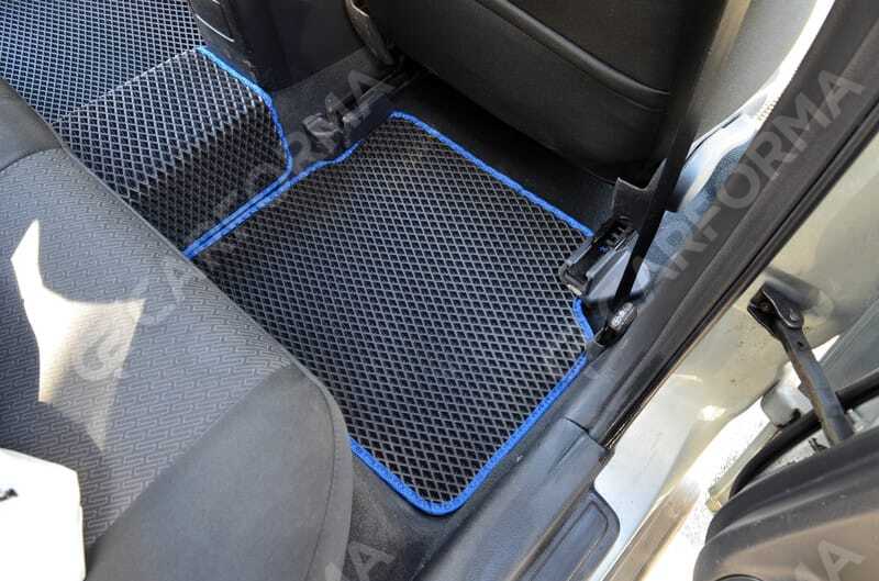 Ворсовые коврики на Toyota Avensis II 2002&nbsp;-&nbsp;2008 в Стерлитамаке