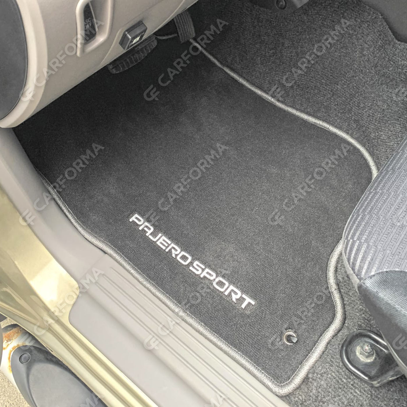 Ворсовые коврики на Mitsubishi Montero Sport II 2008&nbsp;-&nbsp;2016 в Стерлитамаке