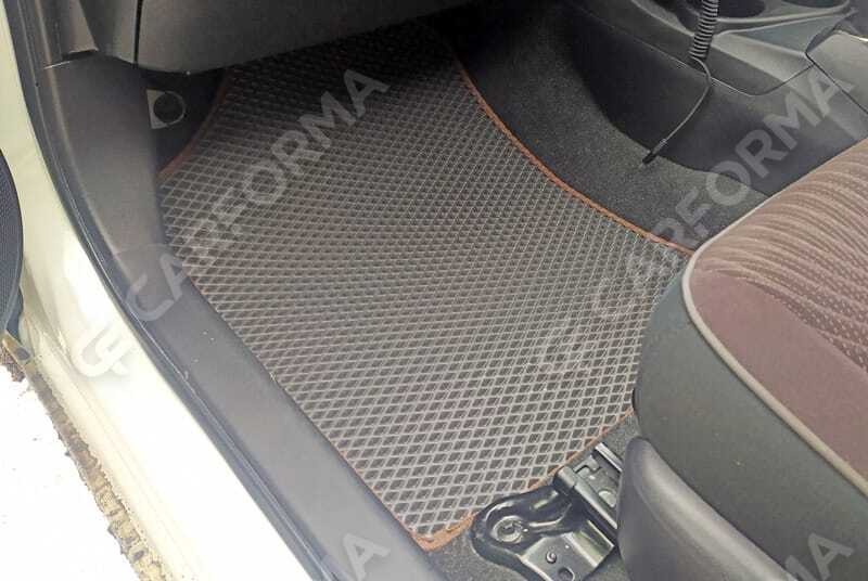 Ворсовые коврики на Toyota Aqua (P10) 2011&nbsp;-&nbsp;2021 в Стерлитамаке
