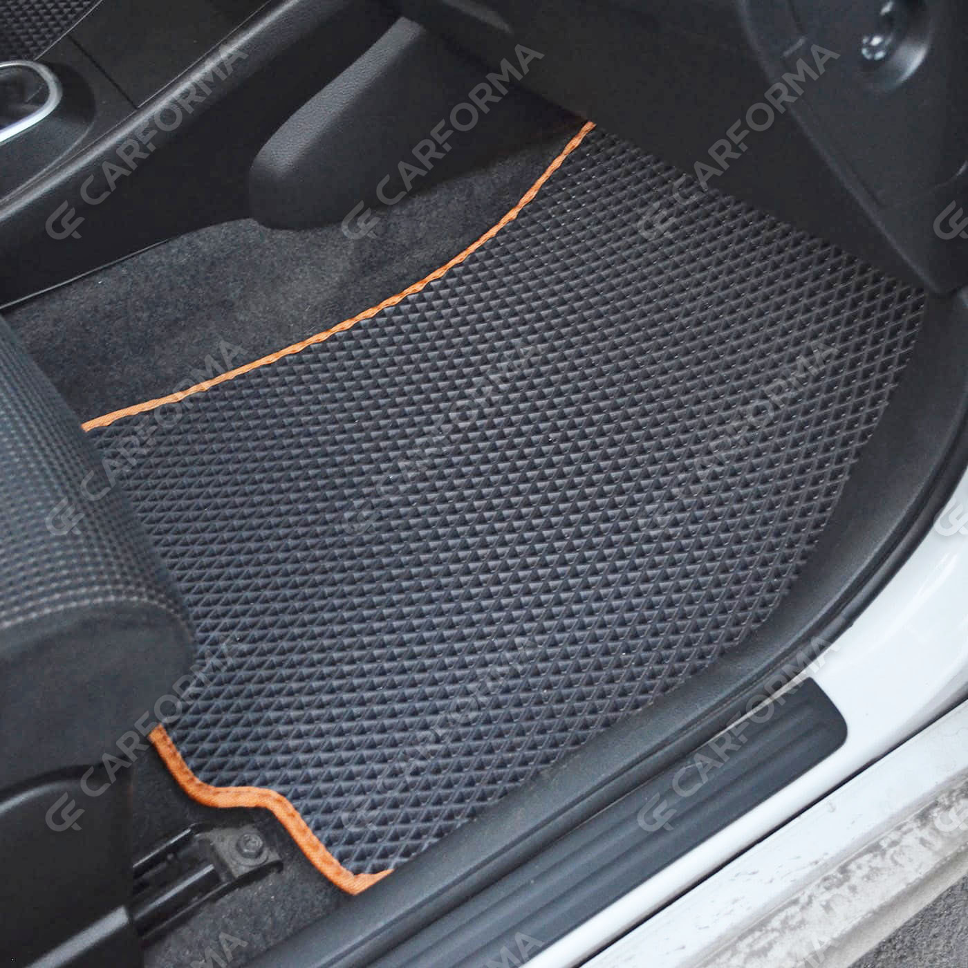 Ворсовые коврики на Nissan Tiida (C11) 2004&nbsp;-&nbsp;2014 в Стерлитамаке