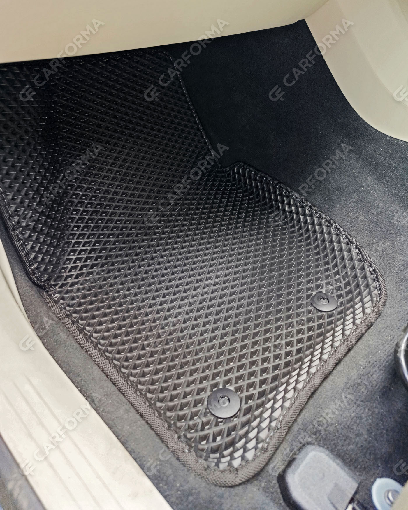 Коврики на Volvo V40 II 2012&nbsp;-&nbsp;2020 в Стерлитамаке