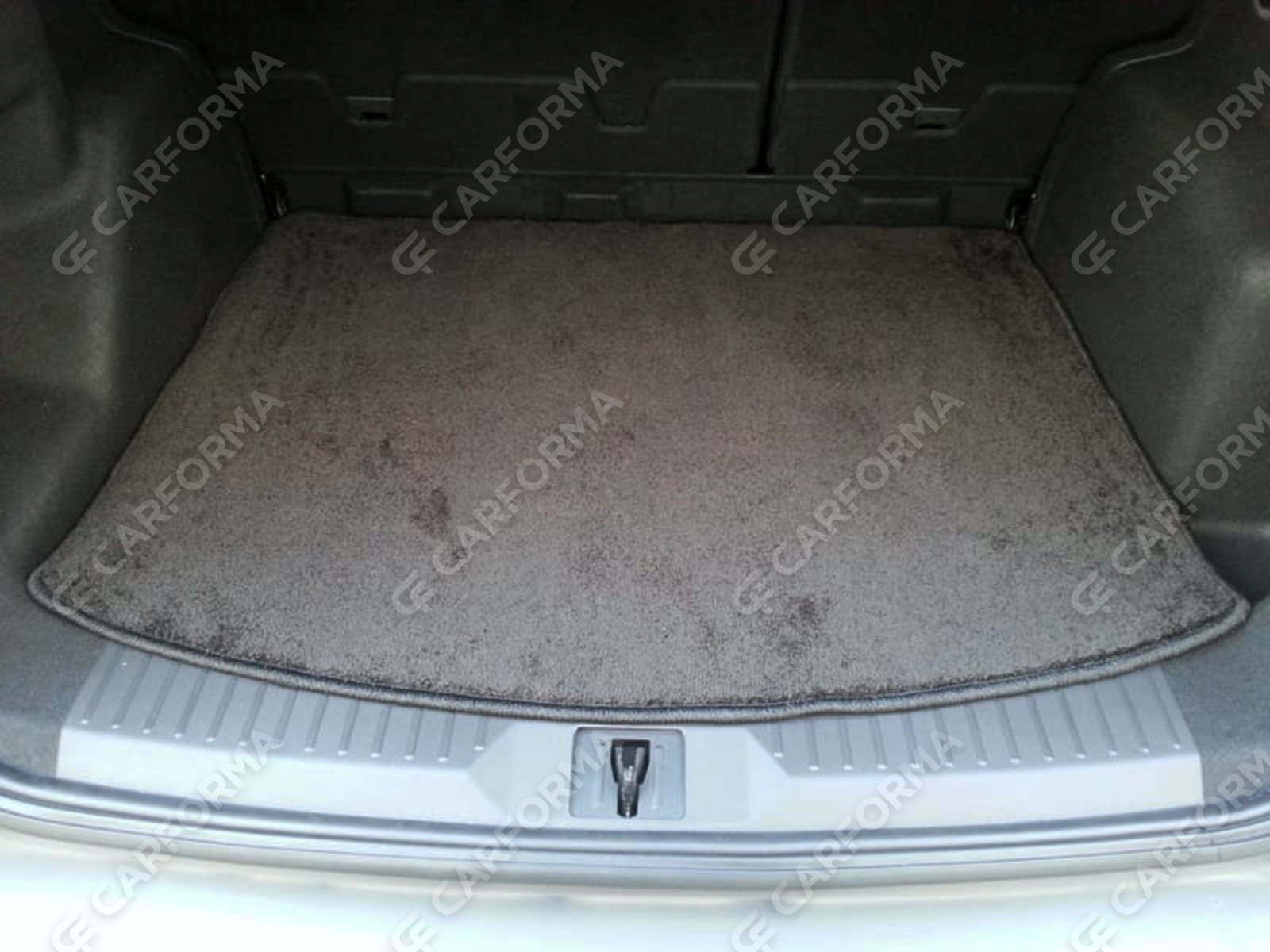 Ворсовые коврики на Ford Kuga I 2008&nbsp;-&nbsp;2013 в Стерлитамаке