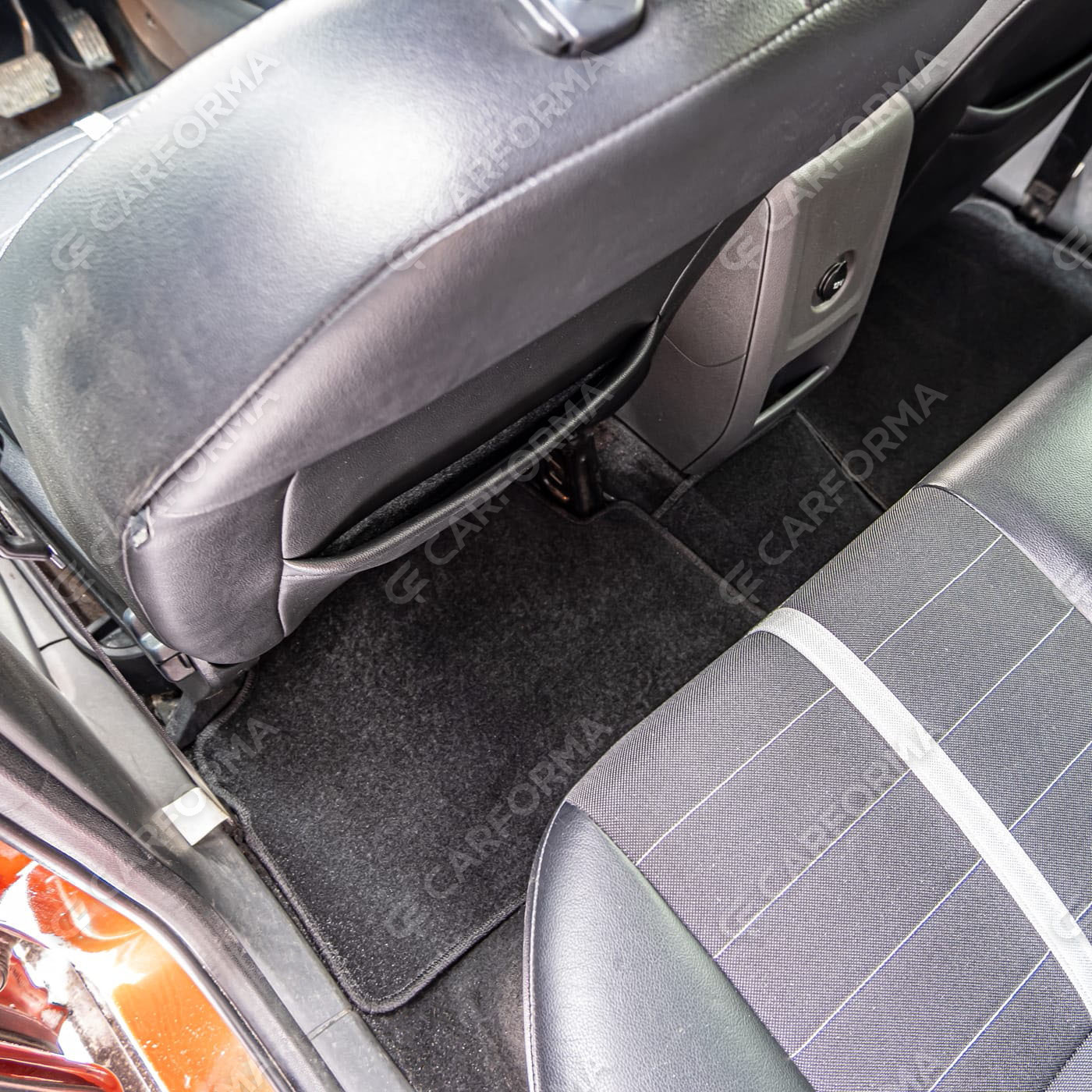 Ворсовые коврики на Ford Kuga I 2008&nbsp;-&nbsp;2013 в Стерлитамаке