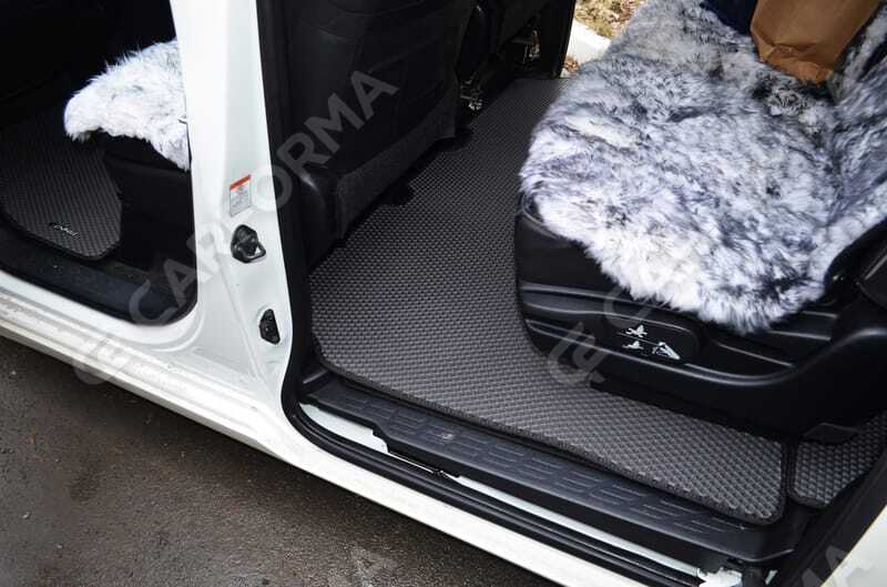 Ворсовые коврики на Toyota Voxy (R80) 2014&nbsp;-&nbsp;2021 в Стерлитамаке