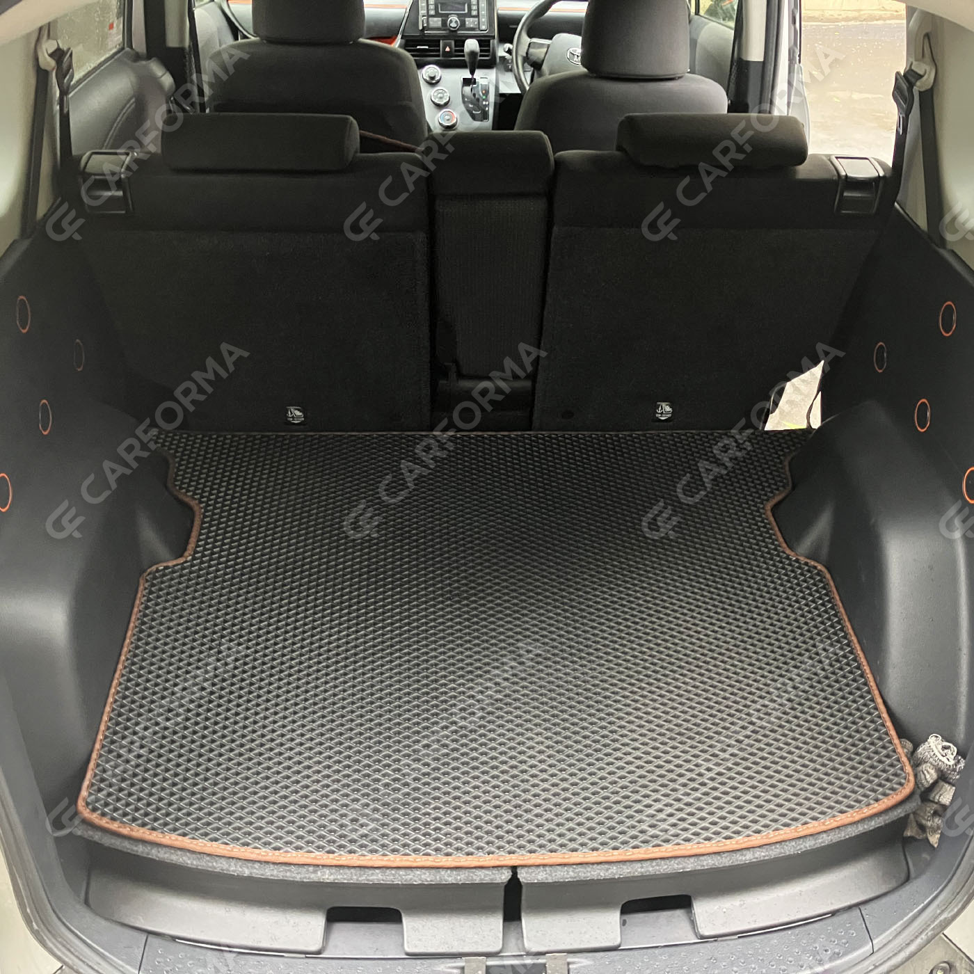 Ворсовые коврики на Toyota Sienta II 2015&nbsp;-&nbsp;2022 в Стерлитамаке
