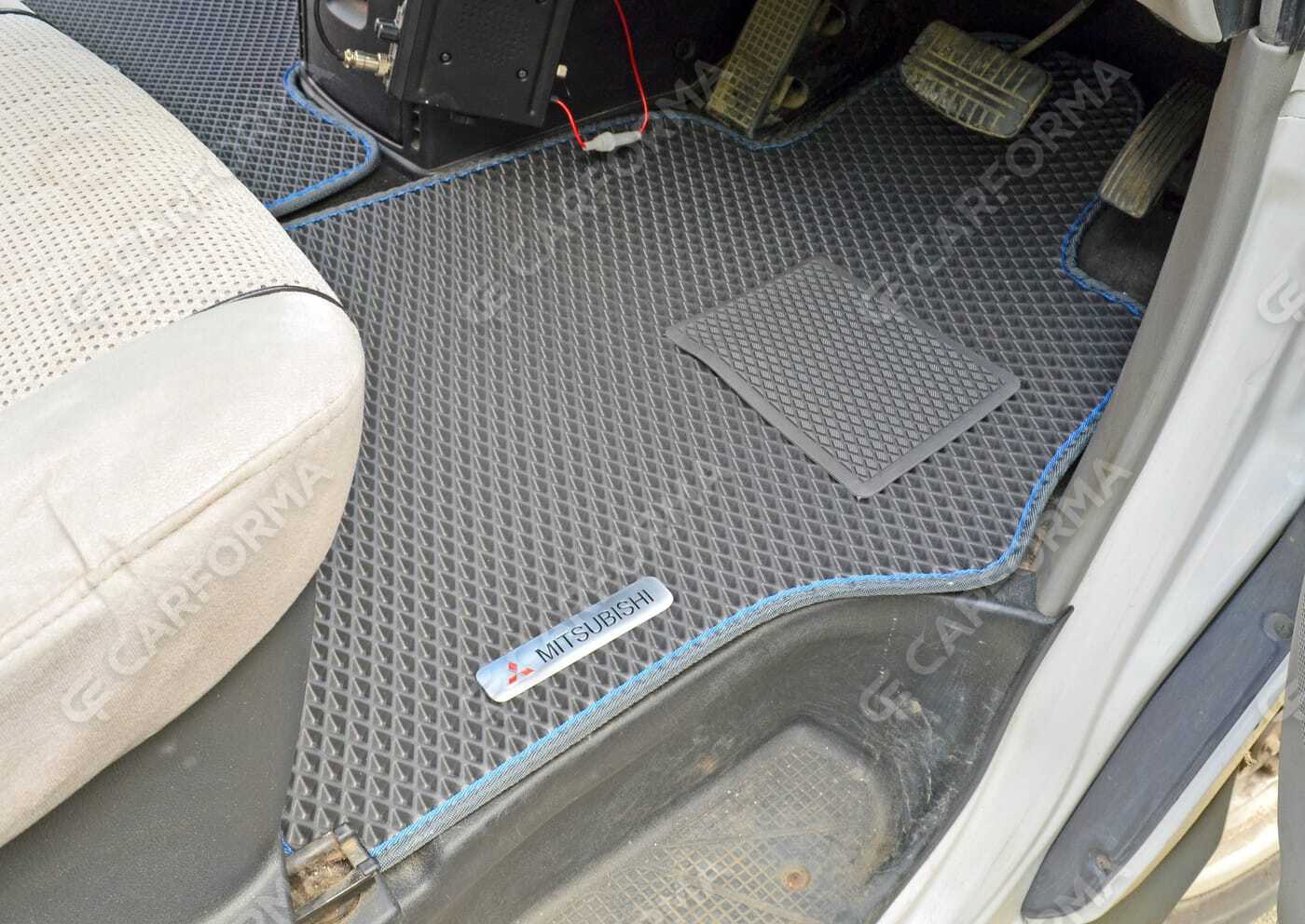 Коврики на Mitsubishi Delica 4 1994&nbsp;-&nbsp;2007 в Стерлитамаке