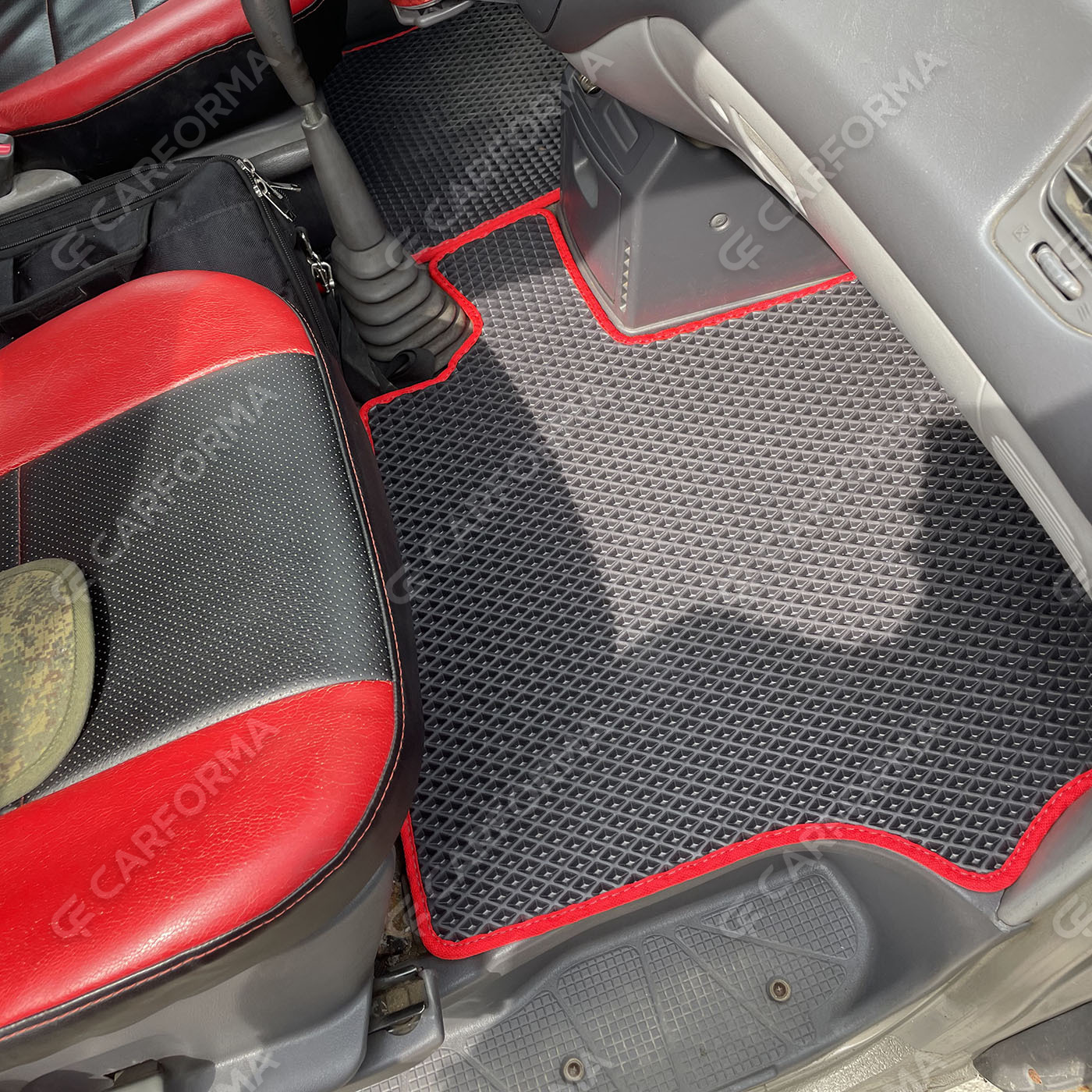 Коврики на Mitsubishi Space Gear 1994&nbsp;-&nbsp;2007 в Стерлитамаке