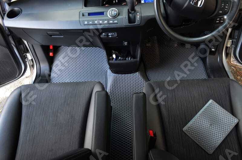 Ворсовые коврики на Honda Freed Spike 2010&nbsp;-&nbsp;2016 в Стерлитамаке