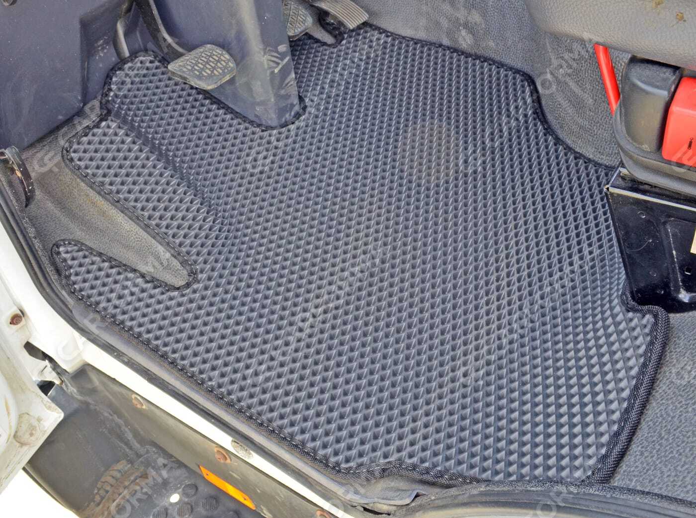 Ворсовые коврики на Mercedes 814 1983&nbsp;-&nbsp;1998 в Стерлитамаке