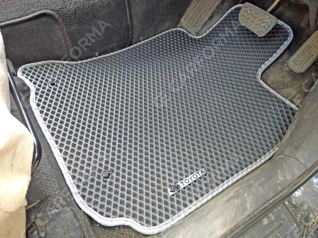 Ворсовые коврики на Toyota Wish I 2003&nbsp;-&nbsp;2009 в Стерлитамаке