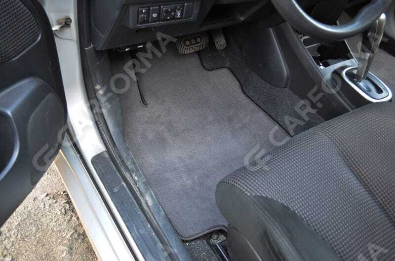 Ворсовые коврики на Nissan Tiida (C11) 2004&nbsp;-&nbsp;2014 в Стерлитамаке