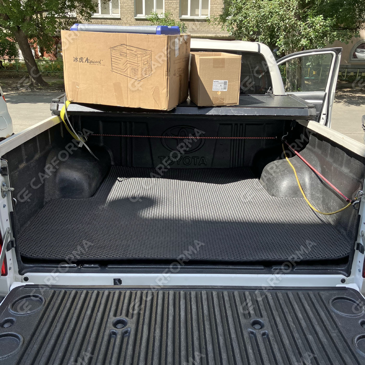 Коврики на Toyota Hilux VII 2008&nbsp;-&nbsp;2015 в Стерлитамаке