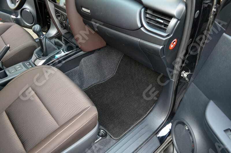 Ворсовые коврики на Toyota Fortuner II 2015&nbsp;-&nbsp;2026 в Стерлитамаке