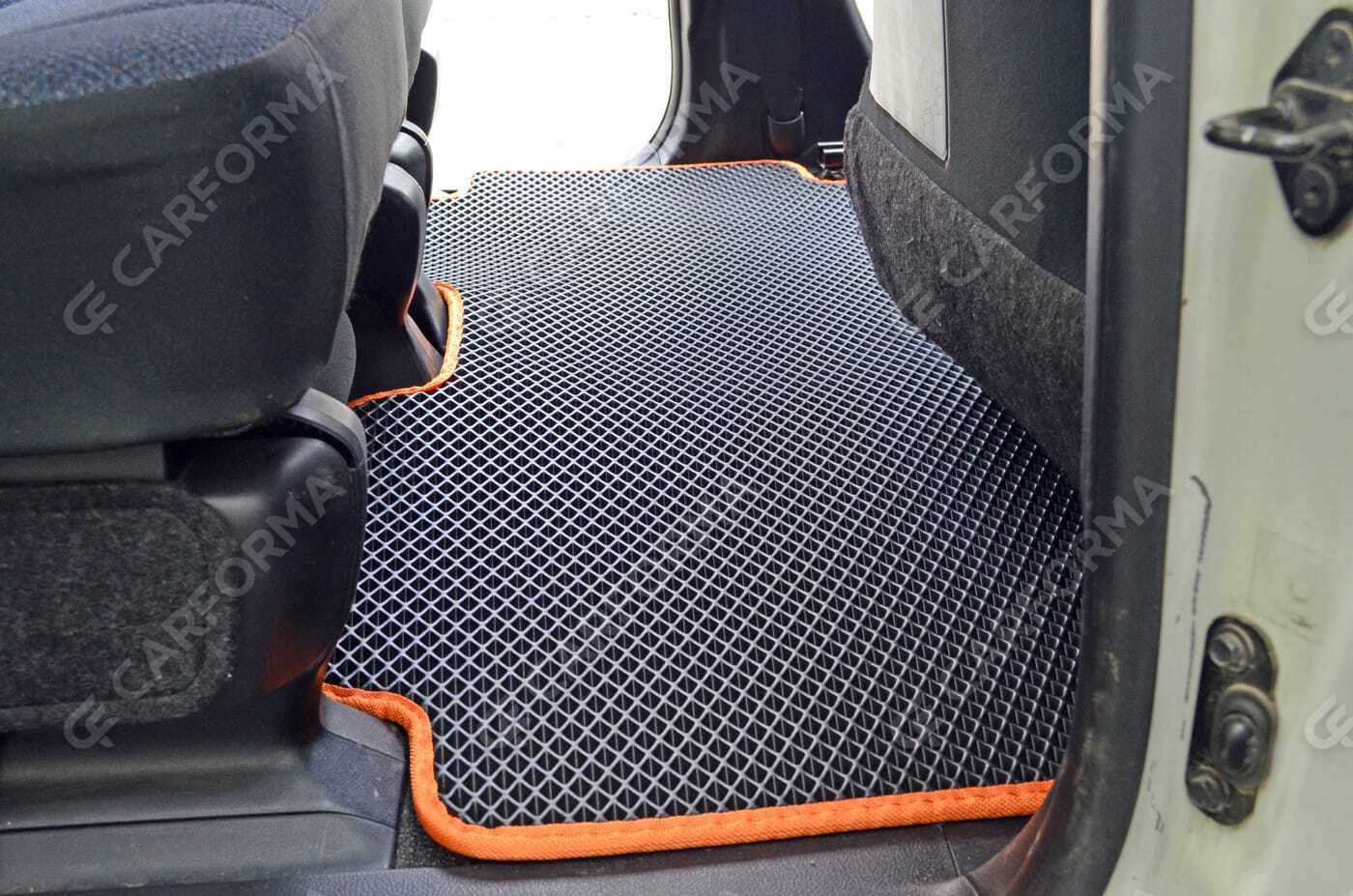 Ворсовые коврики на Toyota Sienta II 2015&nbsp;-&nbsp;2022 в Стерлитамаке