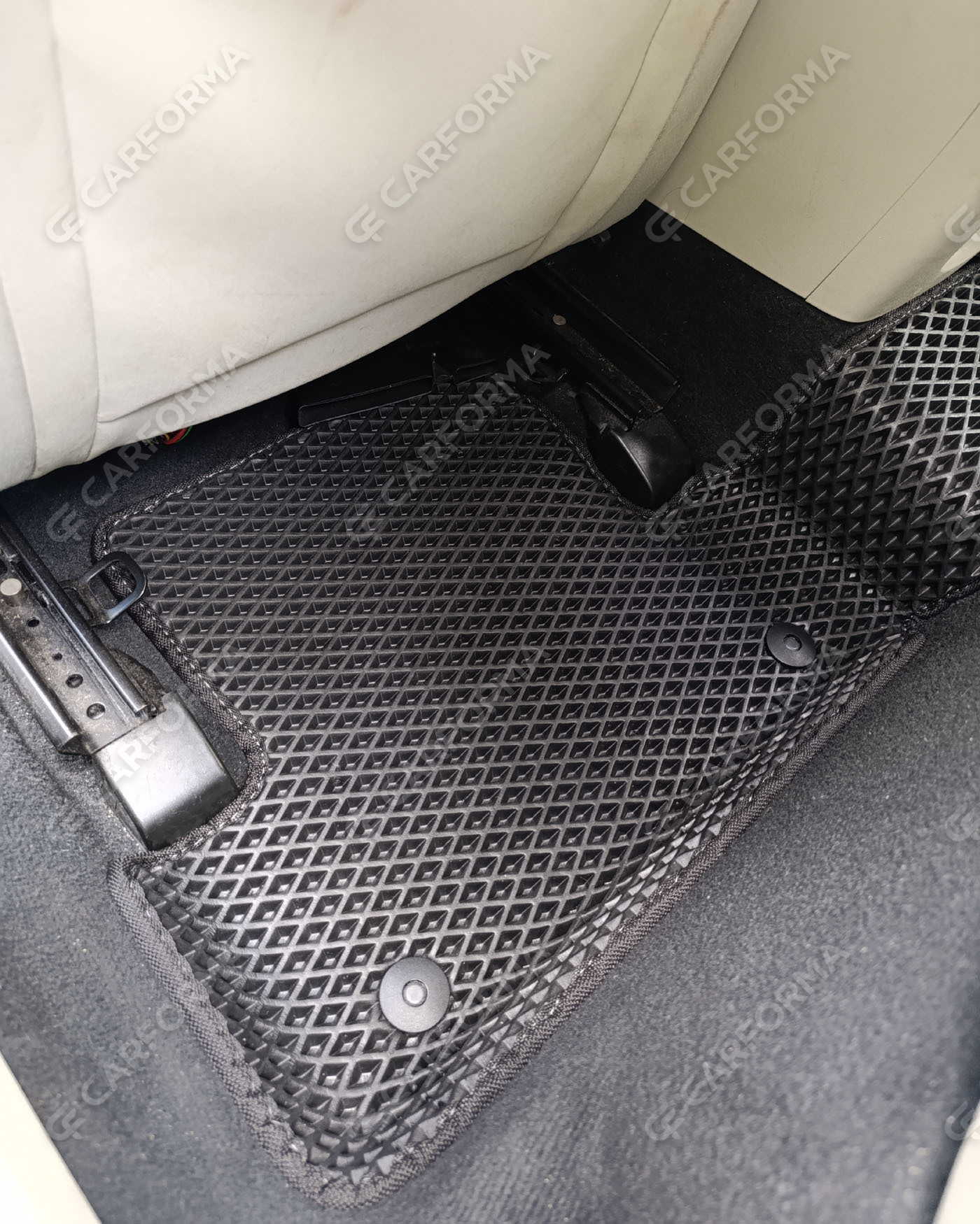 Коврики на Volvo V40 II 2012&nbsp;-&nbsp;2020 в Стерлитамаке