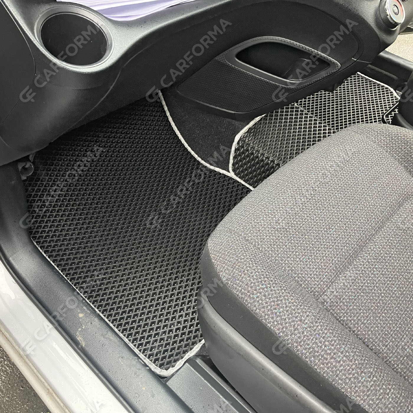 Ворсовые коврики на Toyota Sienta II 2015&nbsp;-&nbsp;2022 в Стерлитамаке