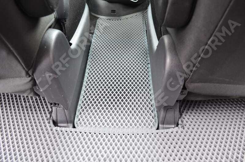 Ворсовые коврики на Toyota Voxy (R70) 2007&nbsp;-&nbsp;2013 в Стерлитамаке