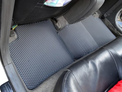 Ворсовые коврики на Toyota Prius (20) 2004&nbsp;-&nbsp;2009 в Стерлитамаке