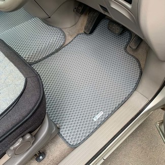Ворсовые коврики на Toyota Estima II 2000&nbsp;-&nbsp;2005 в Стерлитамаке