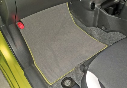Ворсовые коврики на Nissan Note E-Power (E12) 2016 - 2020 в Стерлитамаке Ворсовые коврики на Nissan Note E-Power (E12) 2016 - 2020 в Стерлитамаке