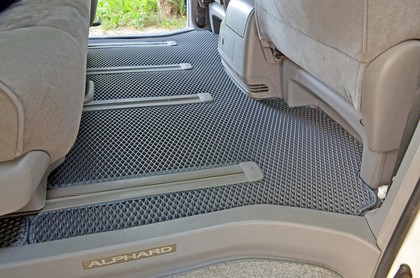 Ворсовые коврики на Toyota Alphard (H10) 2002&nbsp;-&nbsp;2008 в Стерлитамаке