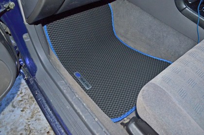 Ворсовые коврики на Subaru Legacy III 1998&nbsp;-&nbsp;2003 в Стерлитамаке