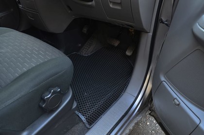 Ворсовые коврики на Toyota Voxy (R60) 2001&nbsp;-&nbsp;2007 в Стерлитамаке