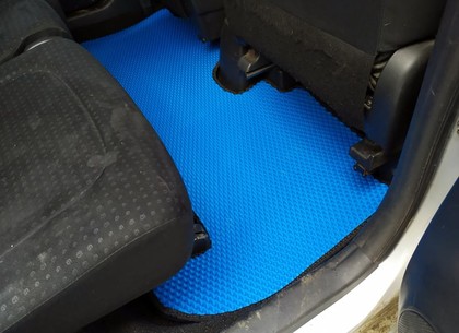 Ворсовые коврики на Toyota Ractis I 2005&nbsp;-&nbsp;2010 в Стерлитамаке