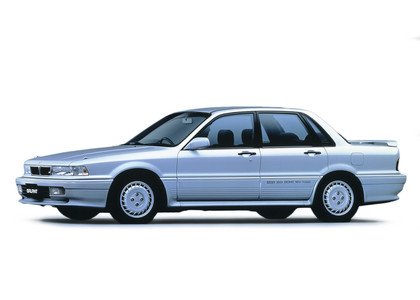 Ворсовые коврики на Mitsubishi Galant VI 1987&nbsp;-&nbsp;1993 в Стерлитамаке