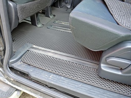 Ворсовые коврики на Toyota Voxy (R80) 2014&nbsp;-&nbsp;2021 в Стерлитамаке