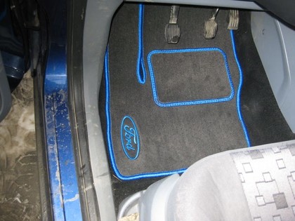 Ворсовые коврики на Ford C-Max 2003&nbsp;-&nbsp;2010 в Стерлитамаке