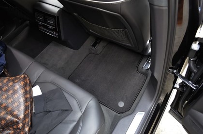 Ворсовые коврики на Volkswagen Touareg III 2018&nbsp;-&nbsp;2026 в Стерлитамаке