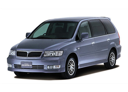 Ворсовые коврики на Mitsubishi Chariot Grandis 1997&nbsp;-&nbsp;2003 в Стерлитамаке