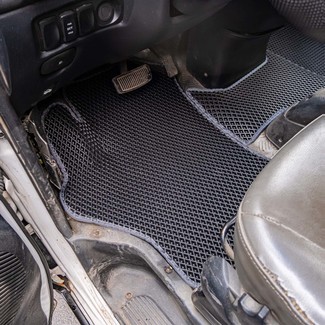 Ворсовые коврики на Hyundai H1 I 1996 - 2007 в Стерлитамаке Ворсовые коврики на Hyundai H1 I 1996 - 2007 в Стерлитамаке