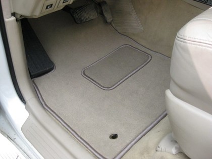 Ворсовые коврики на Lexus LX 470 1997&nbsp;-&nbsp;2007 в Стерлитамаке