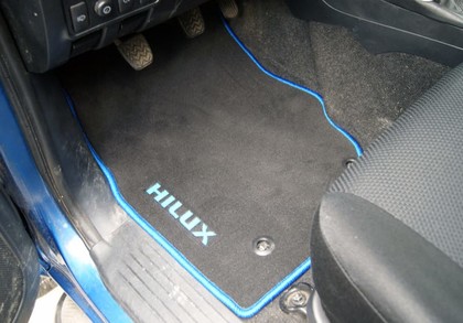Коврики на Toyota Hilux VII 2008&nbsp;-&nbsp;2015 в Стерлитамаке