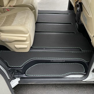 Ворсовые коврики на Toyota Vellfire (H30) 2015&nbsp;-&nbsp;2023 в Стерлитамаке