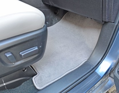 Ворсовые коврики на Toyota Sienna III 2010 - 2020 в Стерлитамаке Ворсовые коврики на Toyota Sienna III 2010 - 2020 в Стерлитамаке