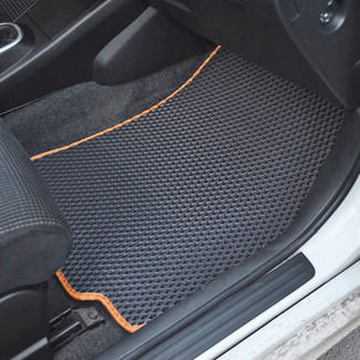 Ворсовые коврики на Nissan Tiida (C11) 2004&nbsp;-&nbsp;2014 в Стерлитамаке