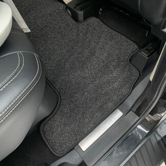 Ворсовые коврики на Land Rover Range Rover Sport I 2005&nbsp;-&nbsp;2013 в Стерлитамаке