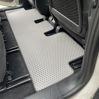 Коврики на Citroen C4 Picasso II 2013 - 2018 в Стерлитамаке Коврики на Citroen C4 Picasso II 2013 - 2018 в Стерлитамаке