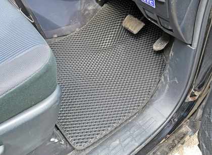 Ворсовые коврики на Toyota Voxy (R80) 2014&nbsp;-&nbsp;2021 в Стерлитамаке