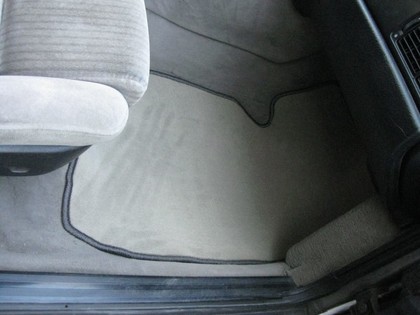 Ворсовые коврики на Audi 100 (C3) 1982&nbsp;-&nbsp;1991 в Стерлитамаке
